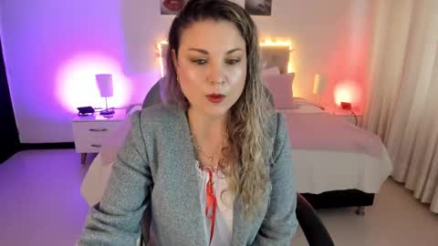 violeta_hotter_ online show from 10/07/25, 11:51