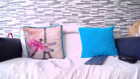 Snapshot of violetagomez_co chatting on 10/29/25, 02:30 Violeta Gmez online show from 10/29/25, 02:30