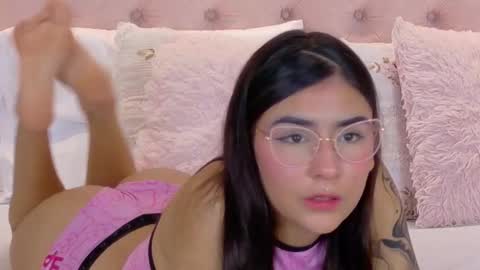 Cute Violet online show from 11/07/25, 01:11