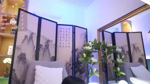 Violet Evanz online show from 10/03/25, 07:11