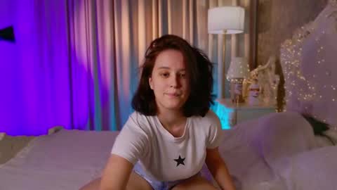 Violet online show from 11/14/25, 04:17