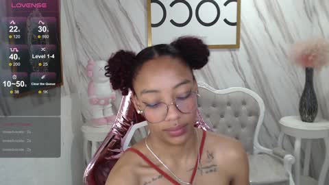 Snapshot of violeth_b chatting on 01/14/25, 06:49 violeth_b online show from 01/14/25, 06:49