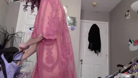 Violet Hooper online show from 03/07/25, 05:49