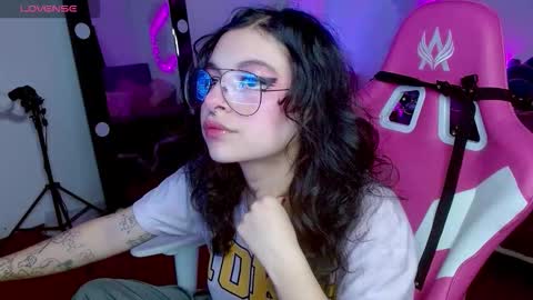   online show from 10/19/25, 07:03