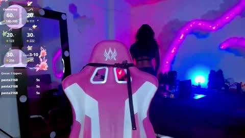   online show from 10/21/25, 06:52