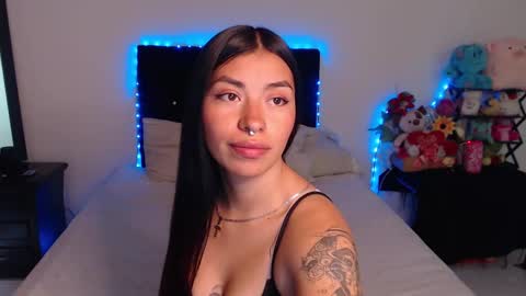 Snapshot of violett_flowers chatting on 01/24/25, 07:07 violeta online show from 01/24/25, 07:07