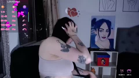 Snapshot of violett_hottie chatting on 01/19/25, 02:57 violett Independent model online show from 01/19/25, 02:57