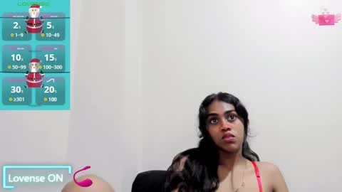 Snapshot of violett_lara chatting on 12/25/24, 10:05 violett online show from 12/25/24, 10:05