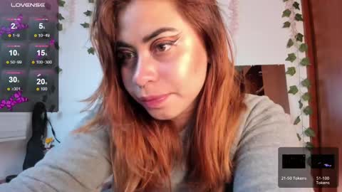Snapshot of violett_red chatting on 02/16/25, 02:20 Violeta online show from 02/16/25, 02:20