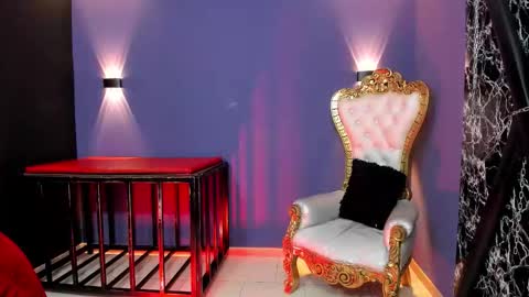 Violetta  online show from 11/17/25, 02:39