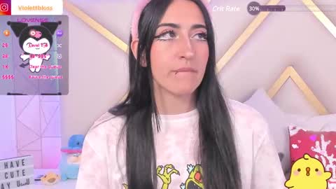 Snapshot of violettbloss chatting on 12/10/24, 01:43 Violeta online show from 12/10/24, 01:43