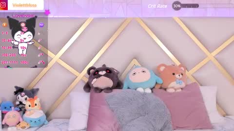 Snapshot of violettbloss chatting on 01/22/25, 03:52 Violeta online show from 01/22/25, 03:52