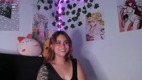 Snapshot of violetteramirez01 chatting on 12/05/24, 10:34 Violette online show from 12/05/24, 10:34