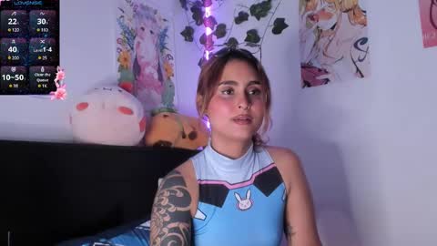 Snapshot of violetteramirez01 chatting on 01/16/25, 08:46 Violette online show from 01/16/25, 08:46
