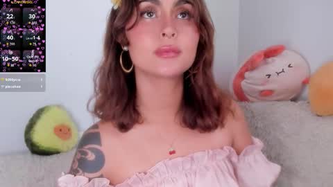 Snapshot of violetteramirez01 chatting on 10/07/25, 05:54 Violette online show from 10/07/25, 05:54