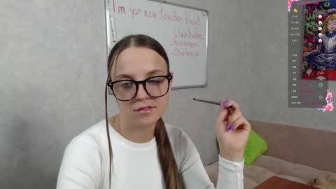 Snapshot of violetwin chatting on 09/23/25, 06:33 Violet online show from 09/23/25, 06:33