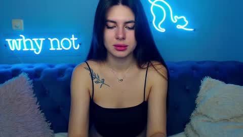 viollinalv online show from 11/11/25, 06:13