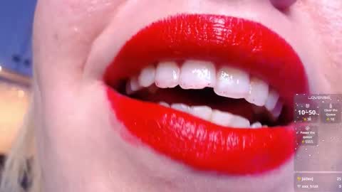 Snapshot of vip_juicy chatting on 01/08/25, 01:20 VelvettTime online show from 01/08/25, 01:20
