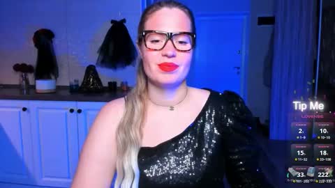  VelvettTime  online show from 10/26/25, 12:22