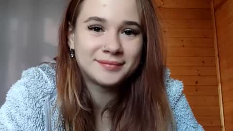 Mia online show from 10/04/25, 08:23