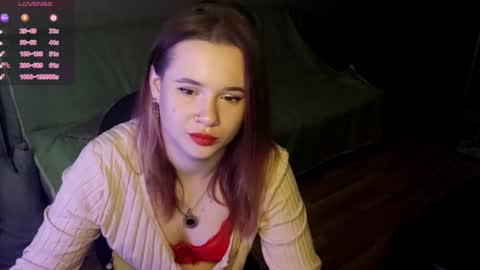 Mia online show from 10/30/25, 12:17