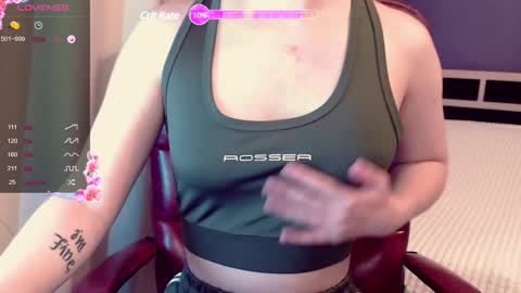 Snapshot of virgilily chatting on 12/04/24, 10:57 Lily online show from 12/04/24, 10:57