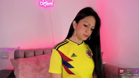 Snapshot of virgiwilk chatting on 01/20/25, 03:59 Jane  online show from 01/20/25, 03:59