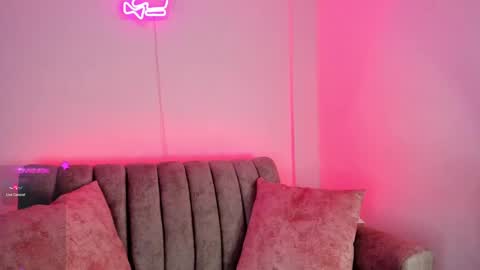 Snapshot of virgiwilk chatting on 02/04/25, 04:15 Jane  online show from 02/04/25, 04:15