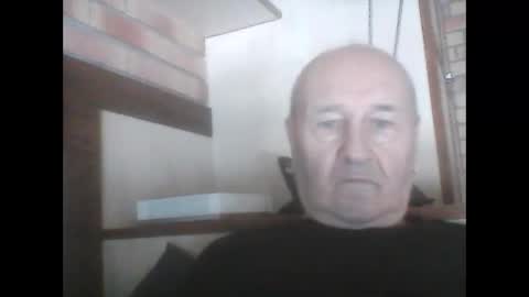 Snapshot of virgomandel chatting on 10/17/25, 07:11 virgomandel online show from 10/17/25, 07:11