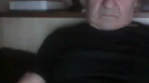 Snapshot of virgomandel chatting on 10/18/25, 07:31 virgomandel online show from 10/18/25, 07:31