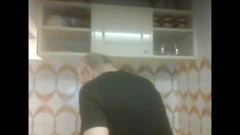 Snapshot of virgomandel chatting on 10/27/25, 05:55 virgomandel online show from 10/27/25, 05:55