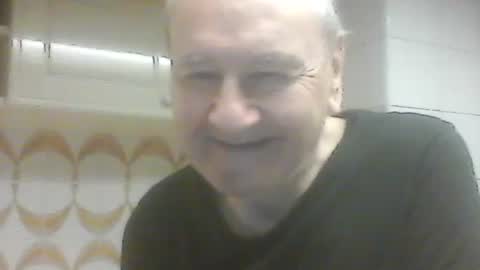Snapshot of virgomandel chatting on 11/09/25, 05:39 virgomandel online show from 11/09/25, 05:39