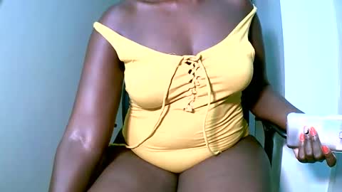 Your Virtual Wife online show from 03/10/25, 04:57