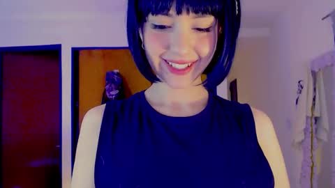 Snapshot of virtualchica chatting on 09/12/25, 04:01 Minerva online show from 09/12/25, 04:01