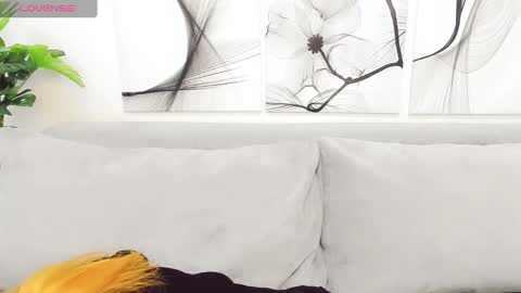 Snapshot of vita_flowen chatting on 01/23/25, 07:00 Vita online show from 01/23/25, 07:00