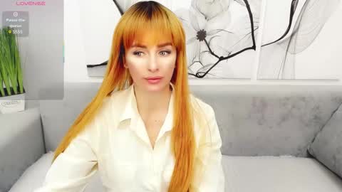 Snapshot of vita_flowen chatting on 10/16/25, 05:19 Vita online show from 10/16/25, 05:19