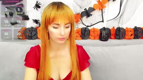 Snapshot of vita_flowen chatting on 10/31/25, 06:47 Vita online show from 10/31/25, 06:47