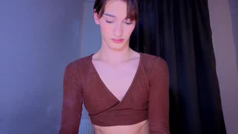 vitahoins online show from 10/28/25, 08:55