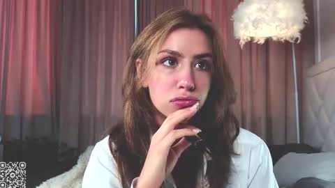 You like my friends can call me LUNA  This is my first day here online show from 09/13/25, 07:41