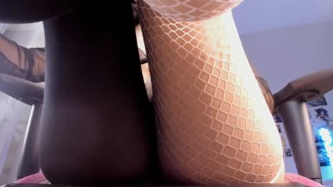 vivian_qwerty online show from 12/02/24, 07:25