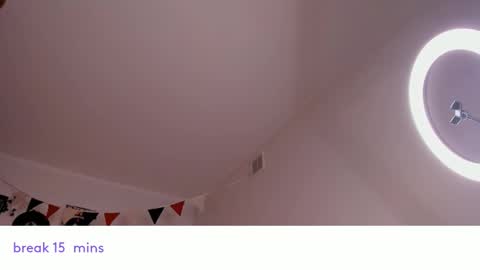 vivian_qwerty online show from 02/15/25, 07:16