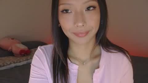 vivianwinters online show from 10/21/25, 10:43