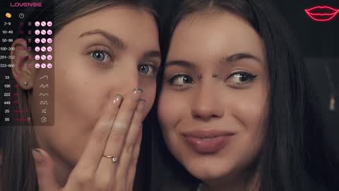 Snapshot of vivid_girls chatting on 01/19/25, 11:01 Nelly and Mari online show from 01/19/25, 11:01