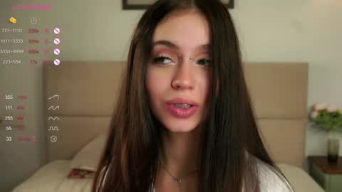 Snapshot of vivid_girls chatting on 09/16/25, 07:20 Nelly and Mari online show from 09/16/25, 07:20