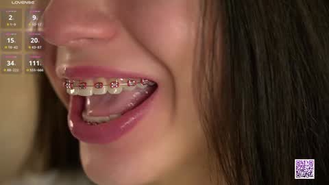 Snapshot of vivid_girls chatting on 11/07/25, 07:19 Nelly and Mari online show from 11/07/25, 07:19