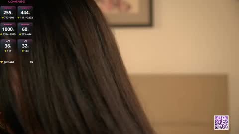 Snapshot of vivid_girls chatting on 11/16/25, 07:25 Nelly and Mari online show from 11/16/25, 07:25