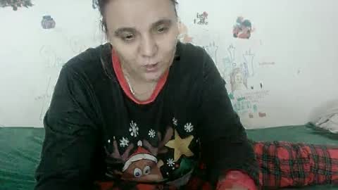 Snapshot of vixenbya chatting on 01/24/25, 11:48 vixenbya online show from 01/24/25, 11:48