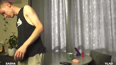 Snapshot of vladdicheck chatting on 09/23/25, 10:51 vladdicheck online show from 09/23/25, 10:51