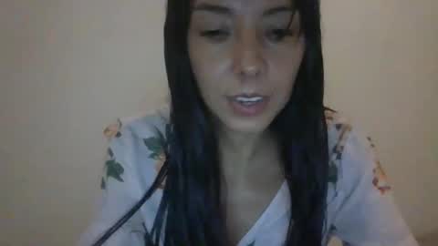 Snapshot of vlogcafe chatting on 10/08/25, 09:56 Lua online show from 10/08/25, 09:56