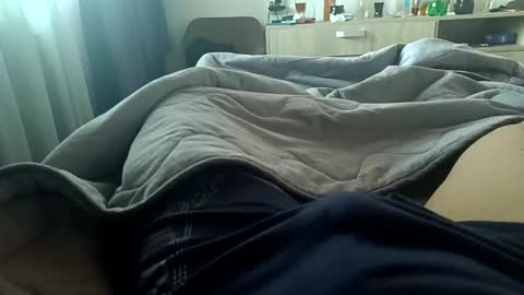 Snapshot of vodka951 chatting on 01/02/25, 09:54 vodka951 online show from 01/02/25, 09:54